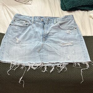 Levi’s rigid denim skirt